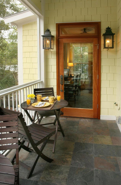 Water's Edge Inn - Adults Only