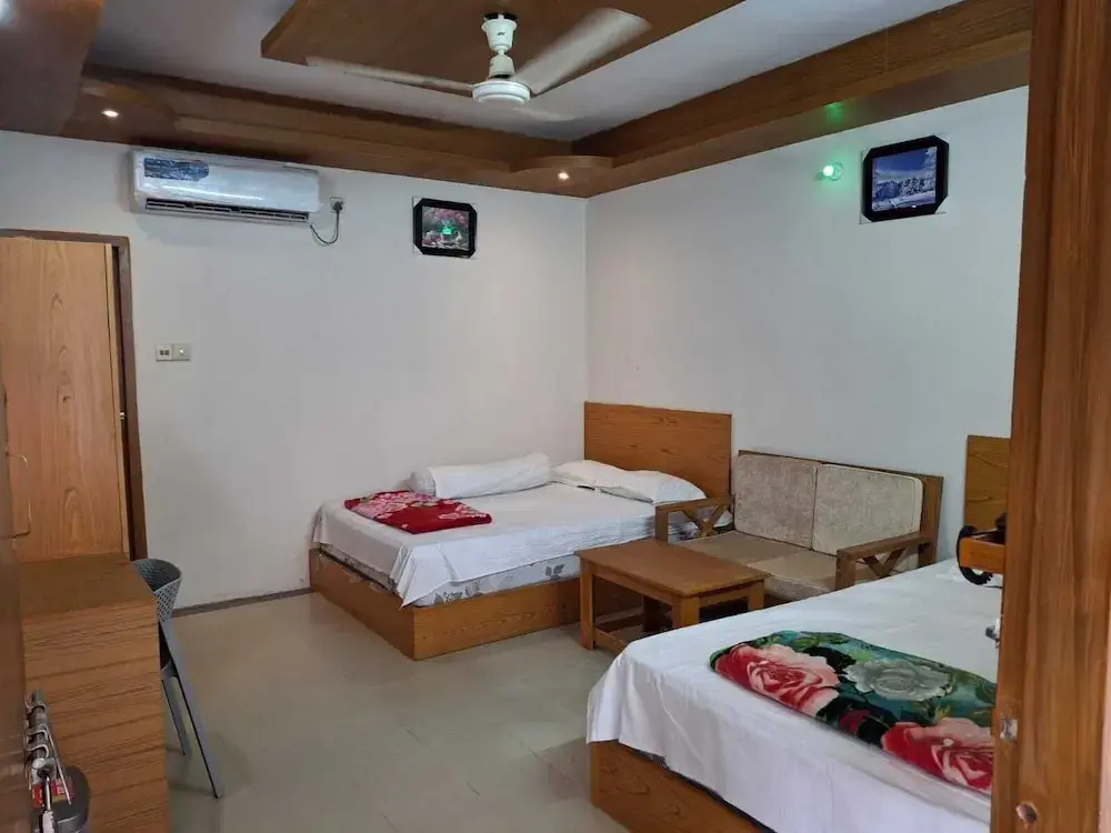 Standard Double Family room (full double bed)