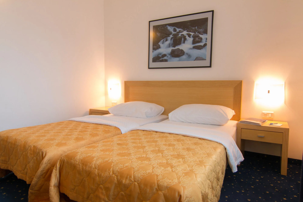 Blue Star Hotel - Général