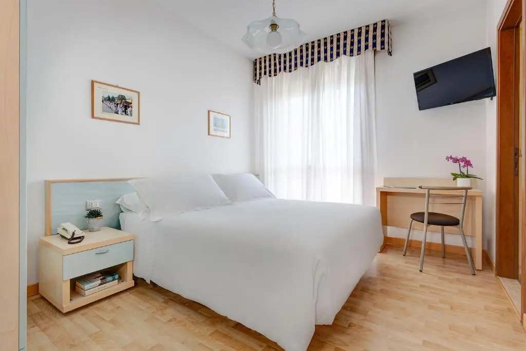 Hotel Piccadilly - Chambres