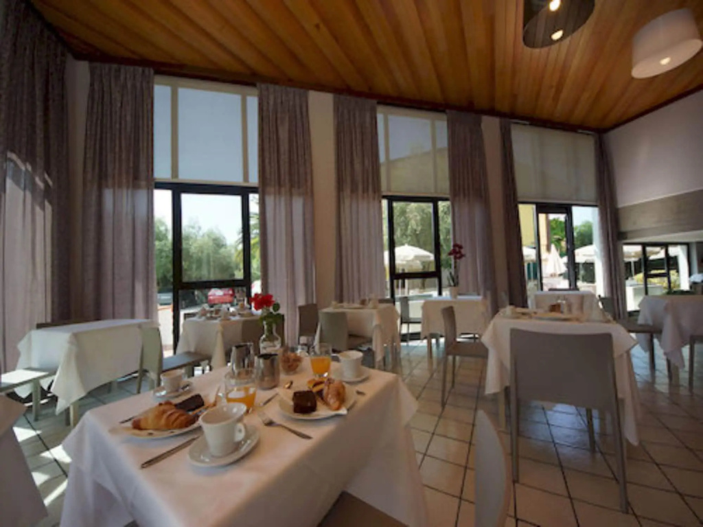 Hotel photo 22