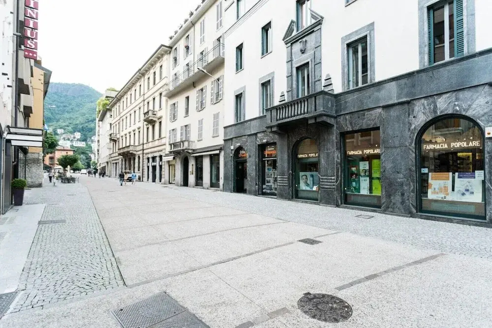 Garibaldi 24 Apartments by Rent all Como