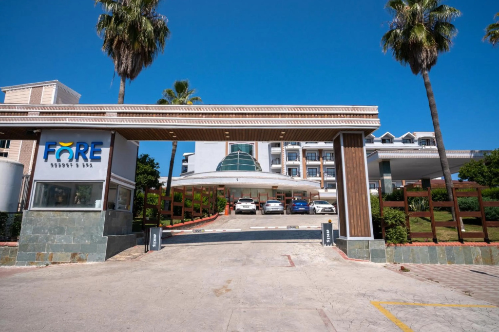 Fore Resort & Spa