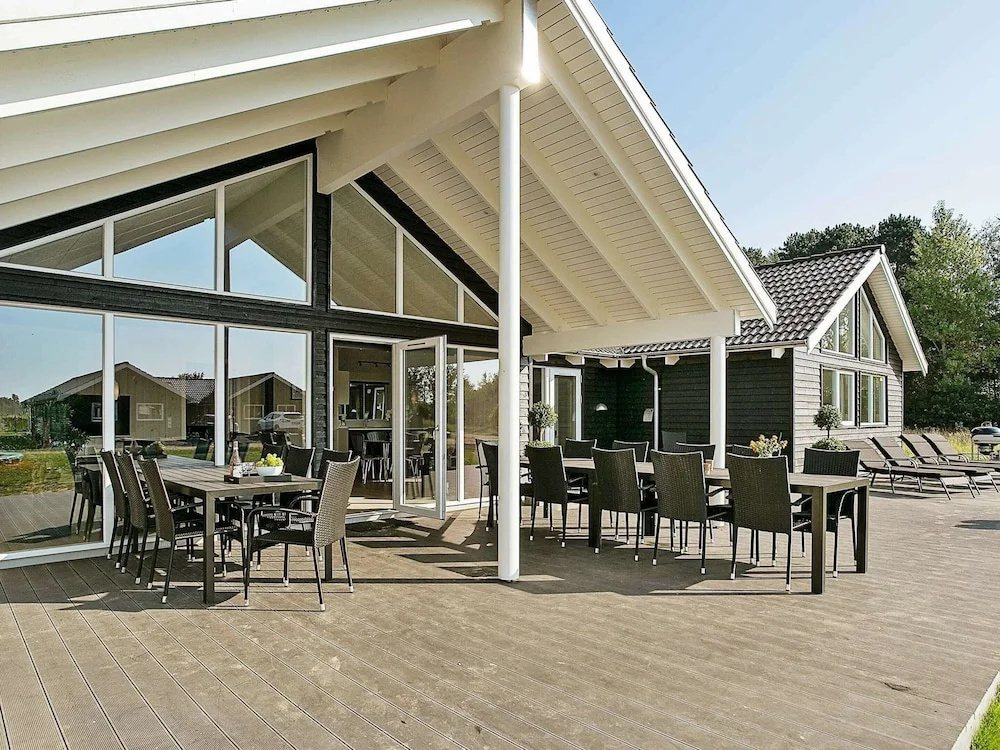 5 Star Holiday Home in Vejby