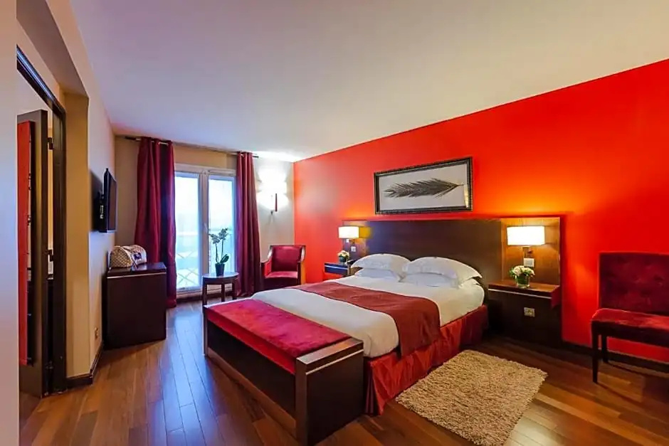 Superior Suite
