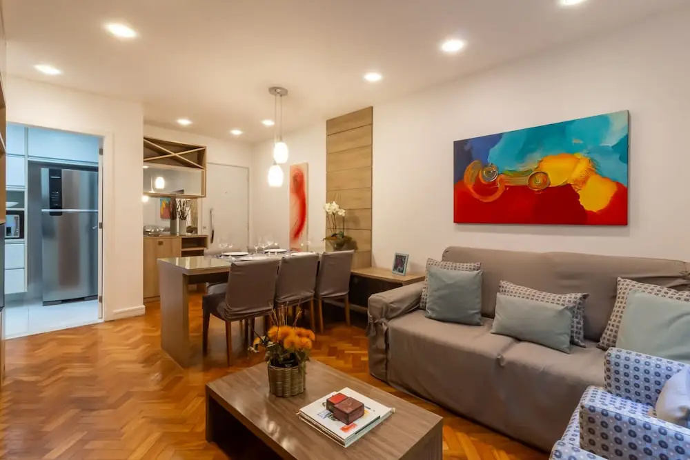 10-min Walk to Copacabana Beach Stc302