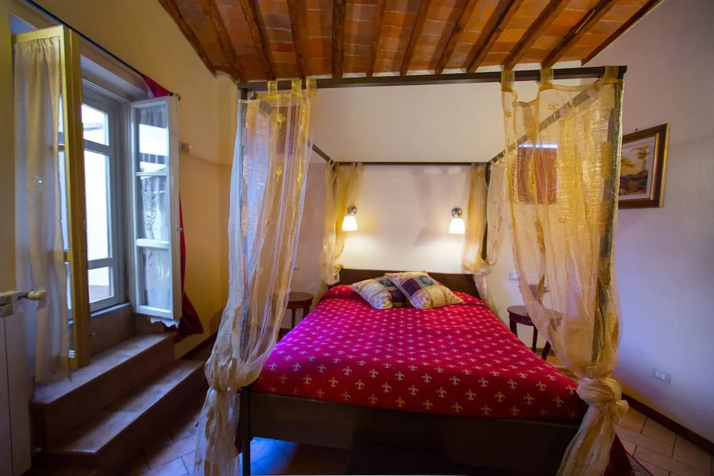 1 Bedroom Comfort room with balcony