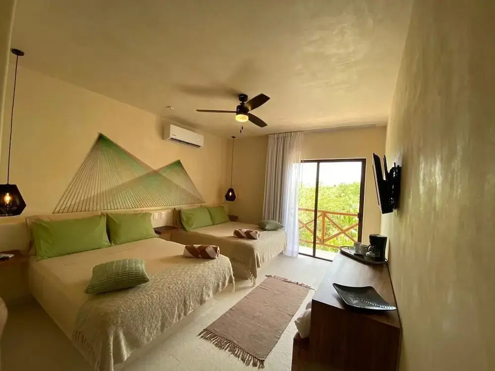 Hotel photo 2