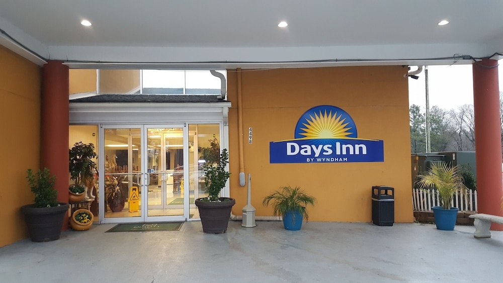 Quality Inn — 4