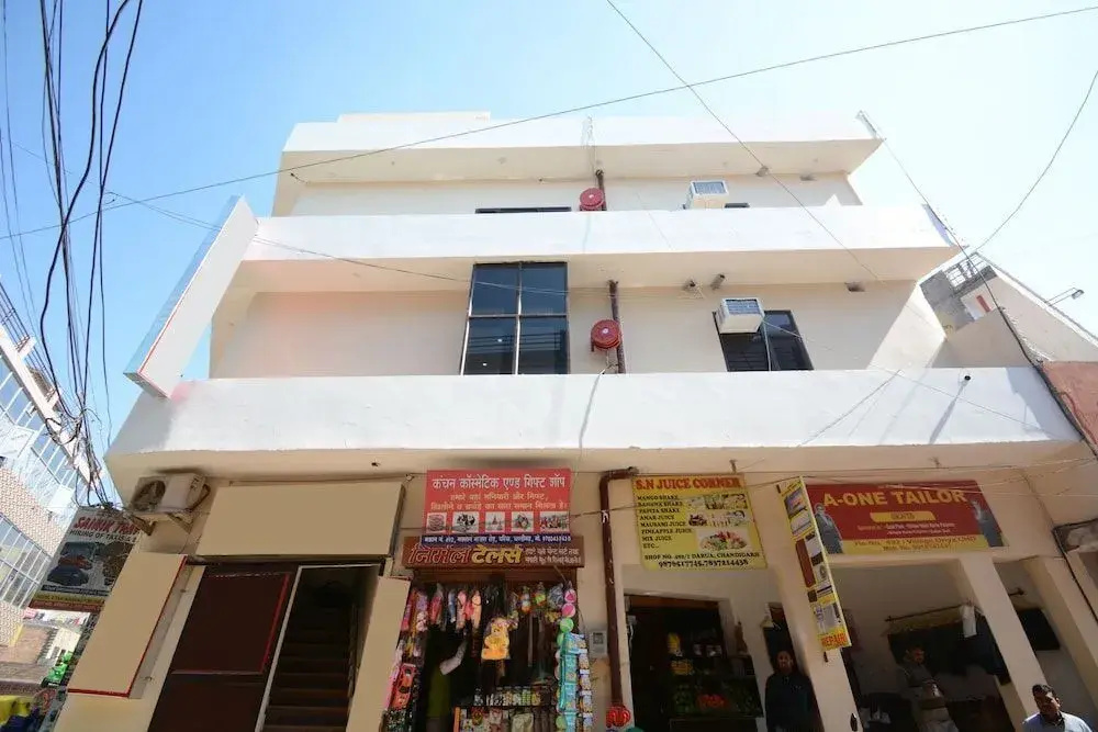 Hotel Himalayan By OYO Rooms