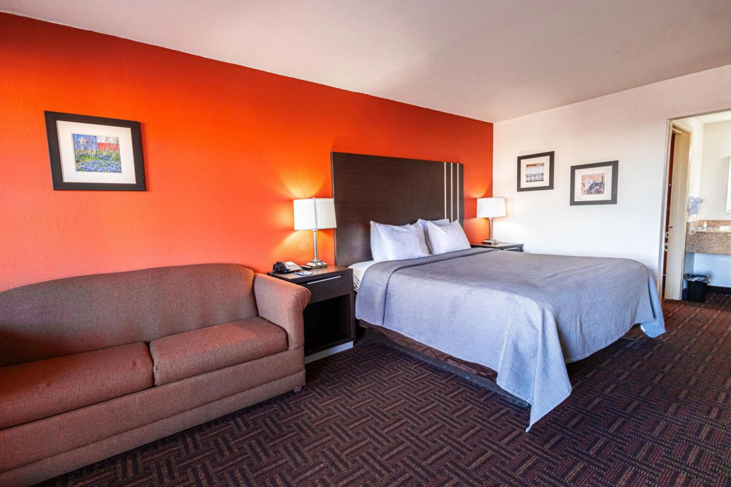 Quality Inn Amarillo East — 5