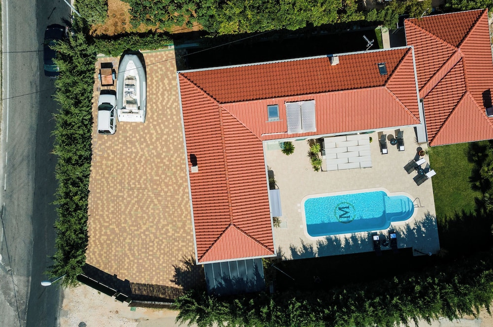 Villa Jolanda