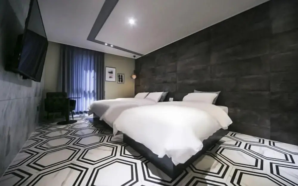 Deluxe Double room (twin beds)