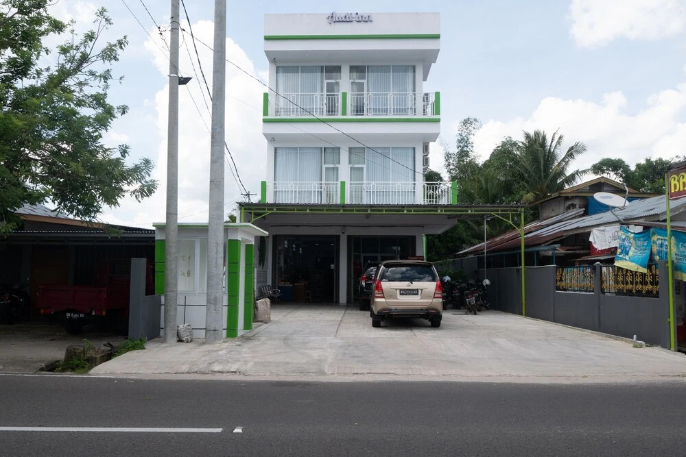 OYO 974 Audi Inn Hotel