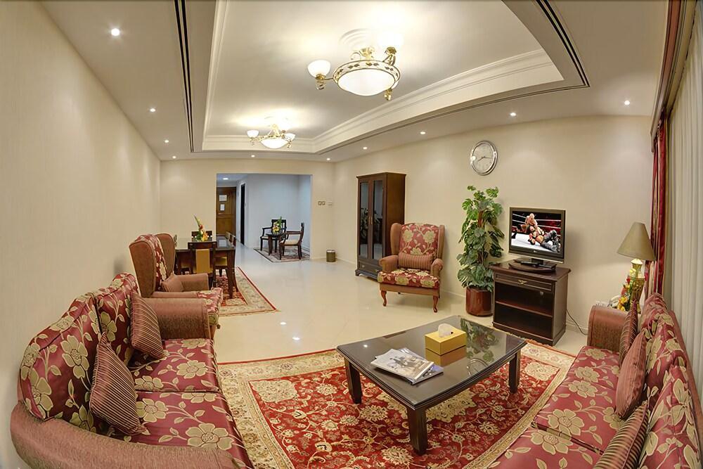 Deira Suites Deluxe Hotel Suites