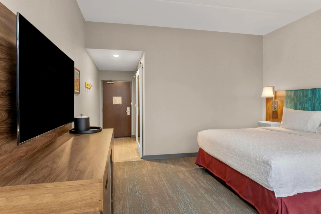 Hampton Inn By Hilton Cornwall - фото 4