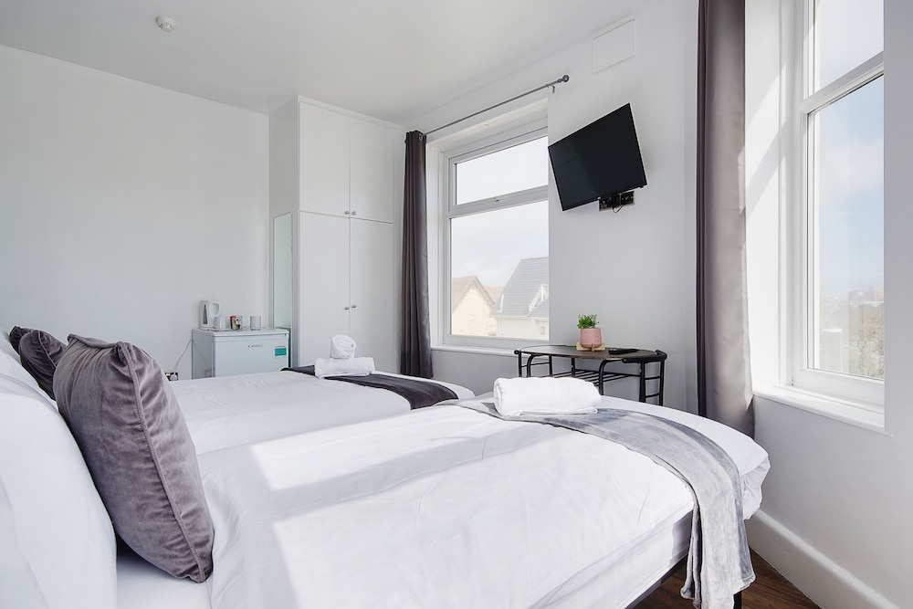 Azure Beach Hotel - Chambres