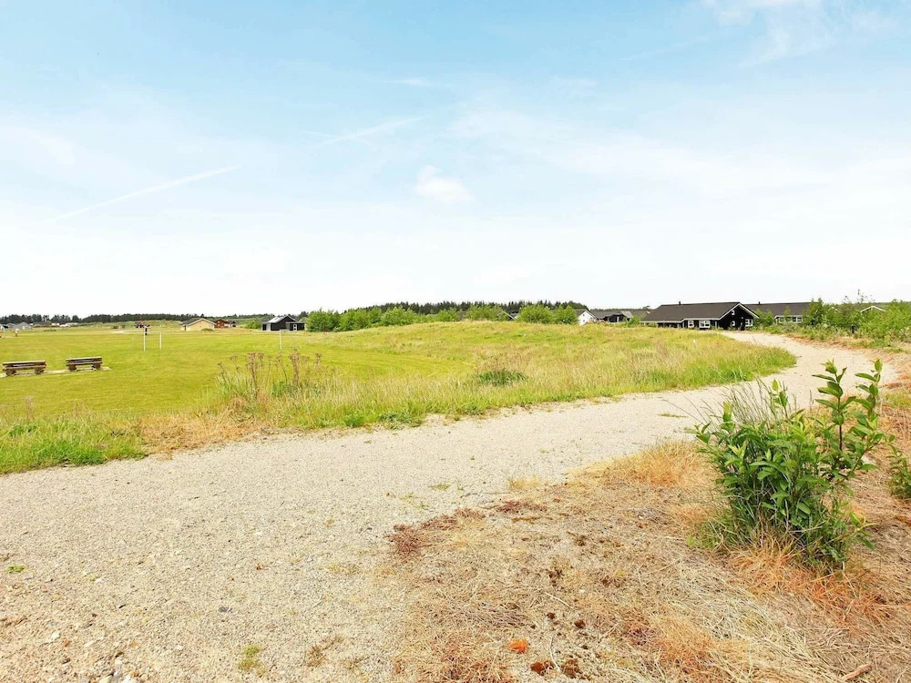 Serene Holiday Home in Brovst With Sauna & Barbecue - фото 11