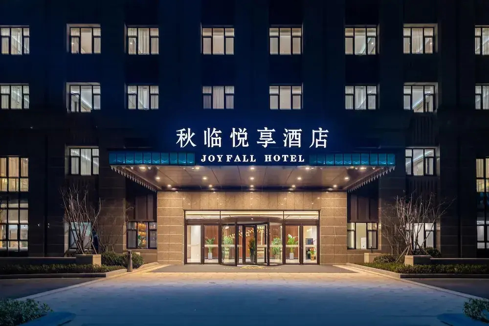 Joy Fall Hotel
