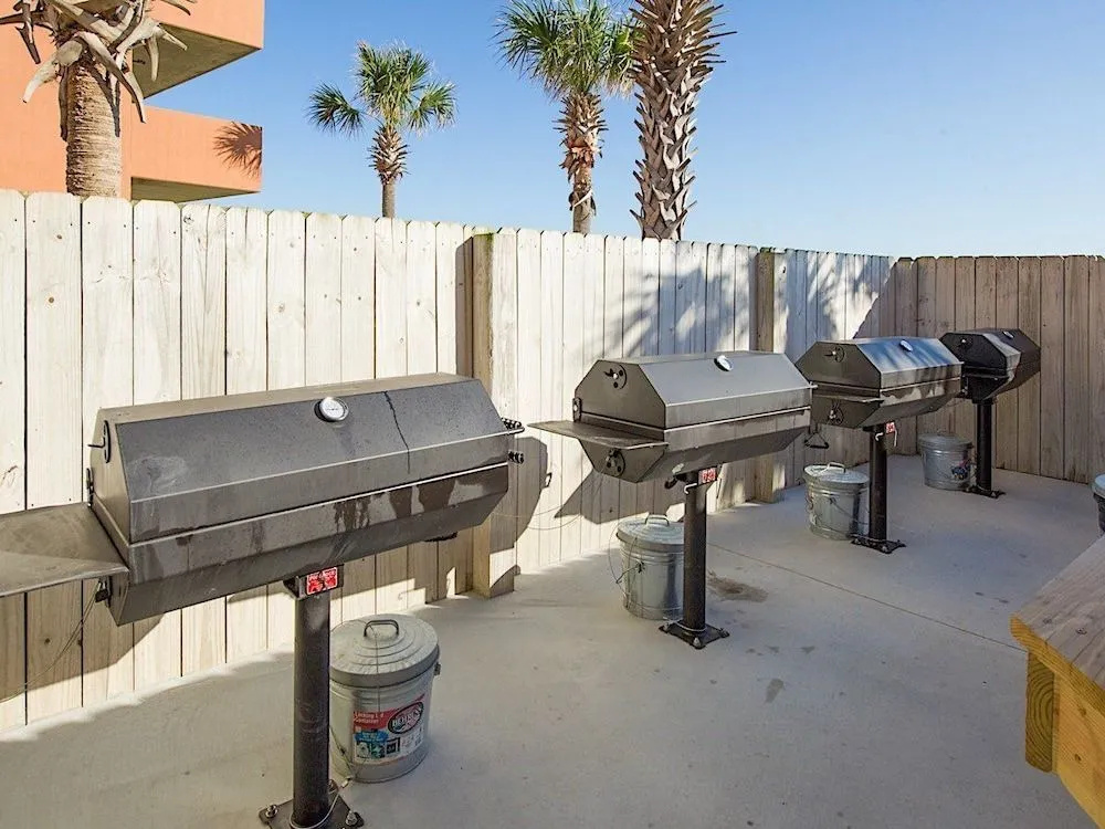 365 E Beach Blvd Condo Unit 604