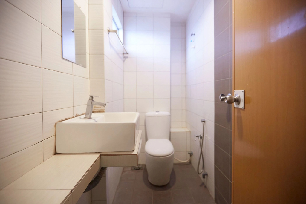 Deluxe Double room with balcony and with land view (full double bed)