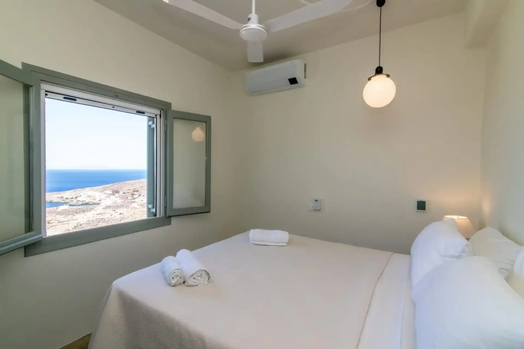 3 Bedrooms Villa with sea view
