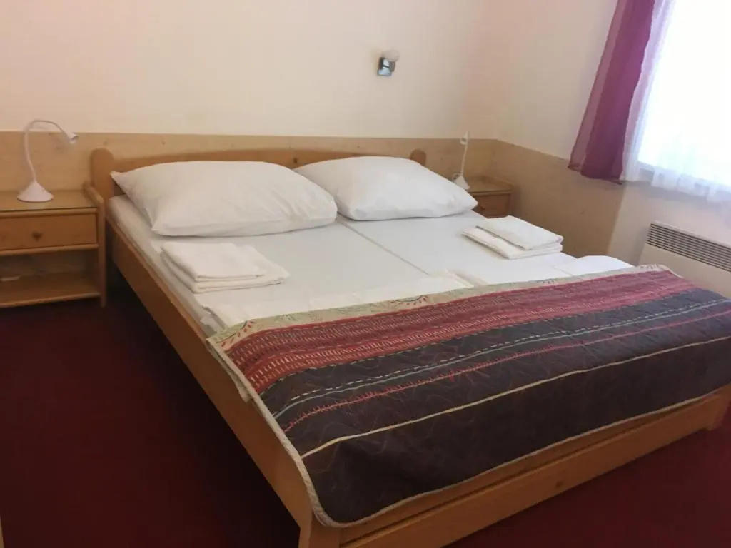 Pension Miltom - Chambres