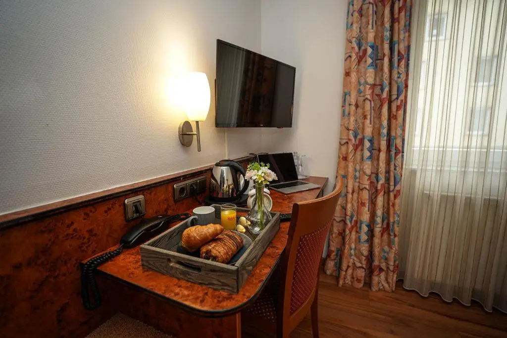 Hotel Miramar am Römer - Chambres