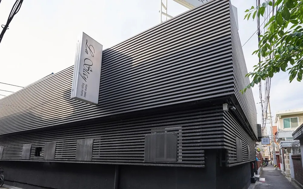 Konkuk University Lastay