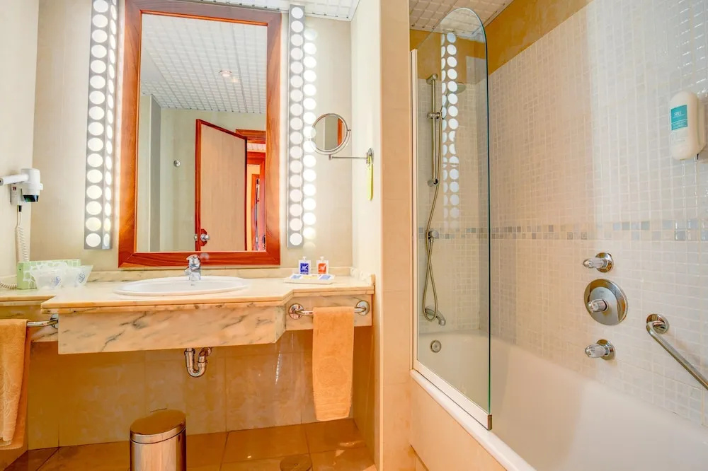 SBH Crystal Beach Hotel & Suites - Adults Only - Chambres