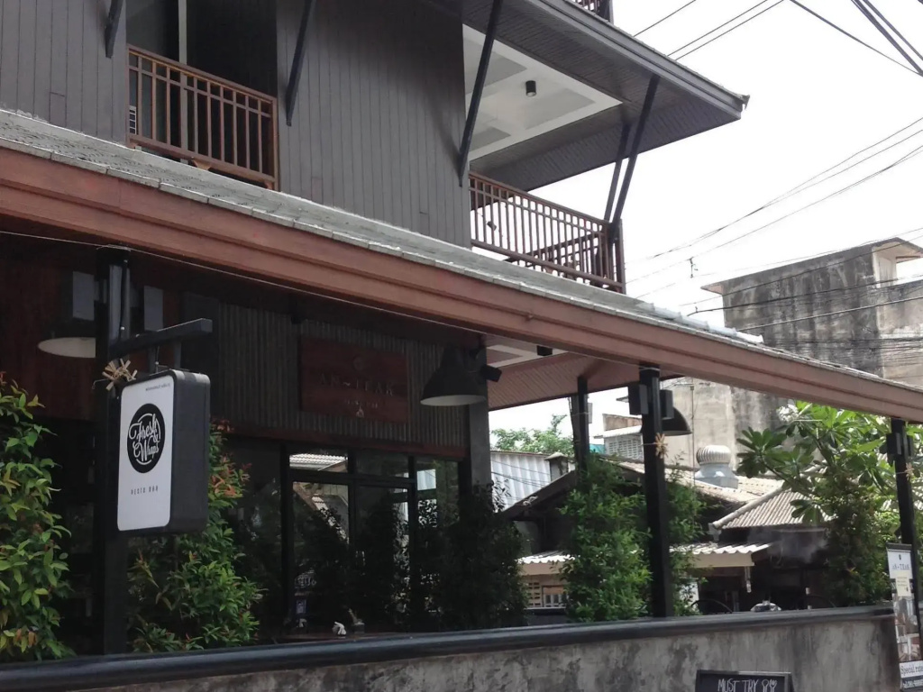 The An-Teak Chiang Mai
