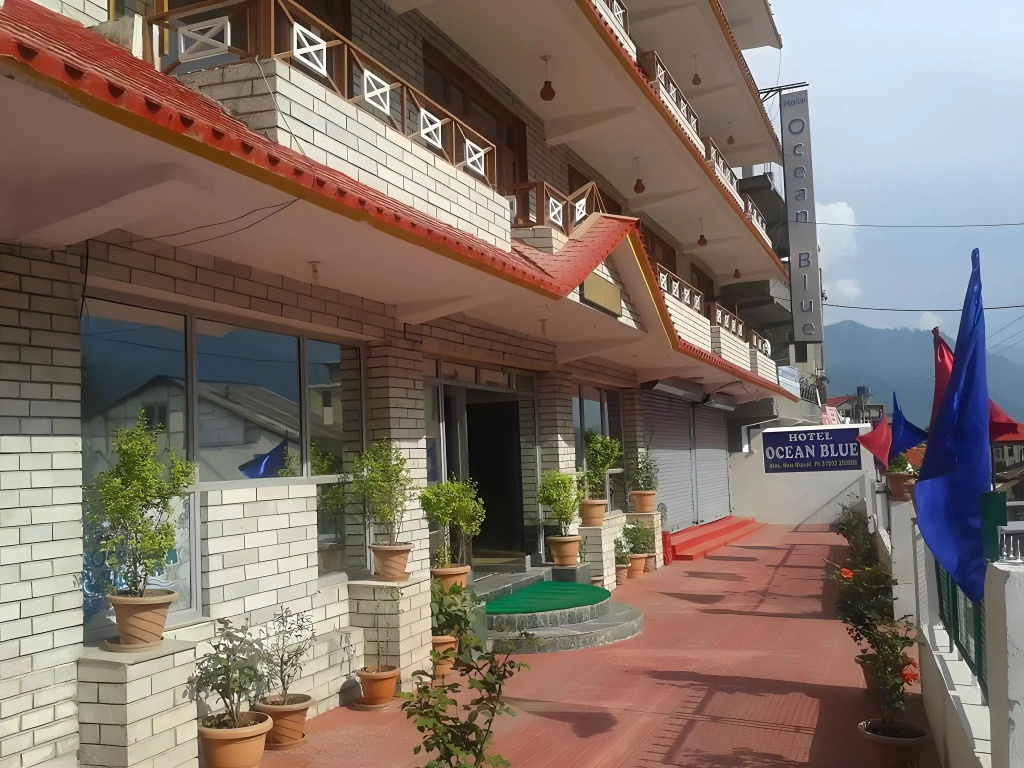 Hotel Ocean Blue Manali in Manali