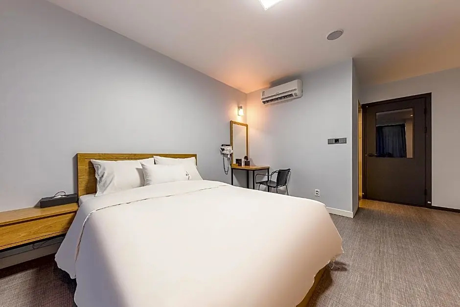 Joy Hotel - Chambres