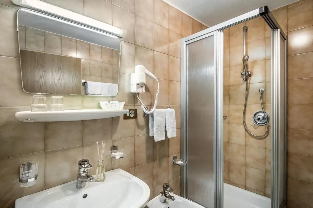 Standard Double room (twin beds)