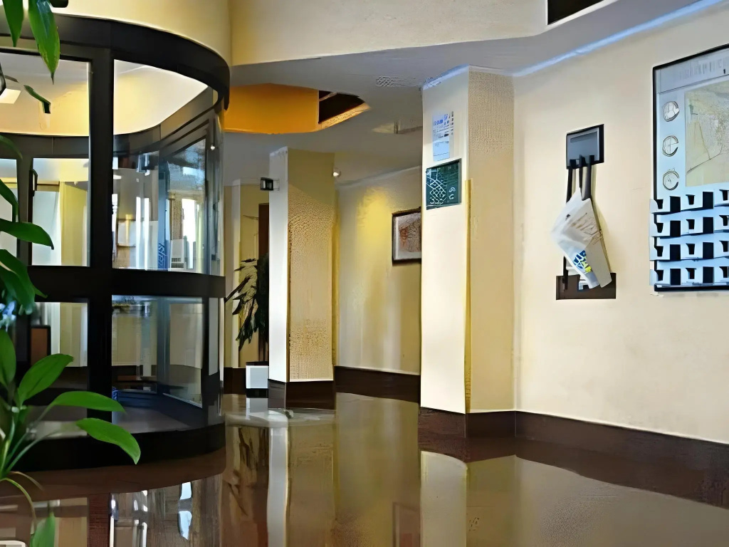 Hotel photo 14