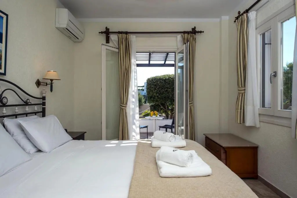 Contaratos Beach - Chambres