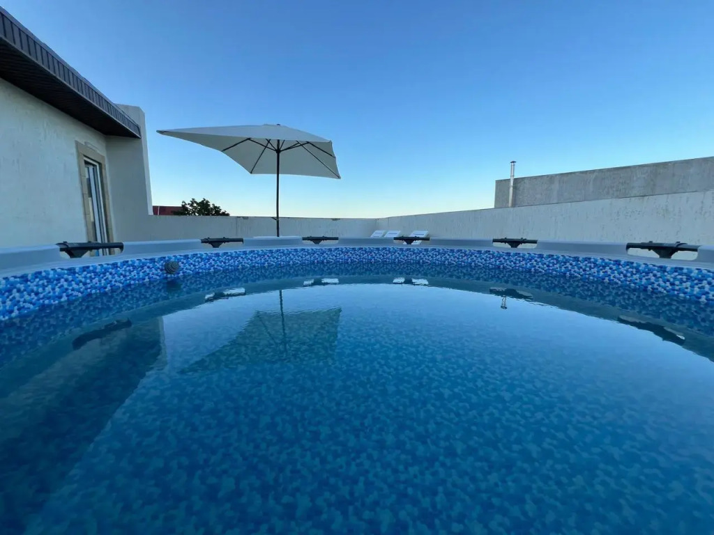 Коттедж Yellow Stone с камином - фото 15