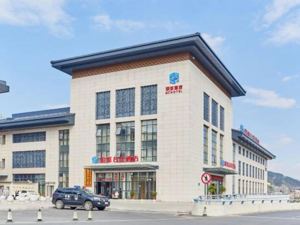 Mingcheng Taijiang Hotel