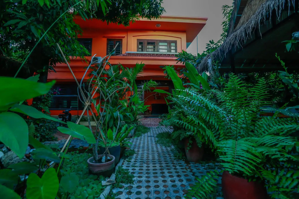 French Garden Hostel