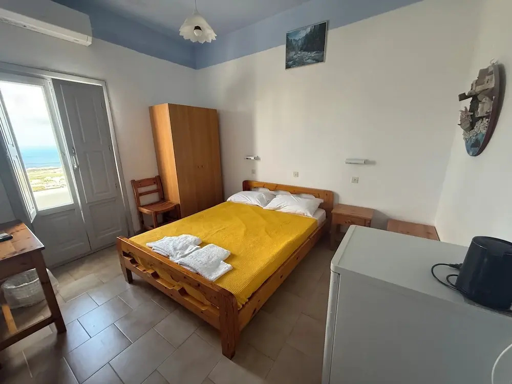 Economy Double room (full double bed)