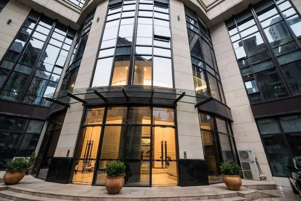 Pengcheng Apartment