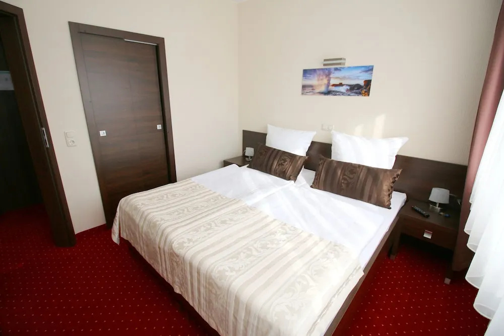 Home Hotel - Chambres