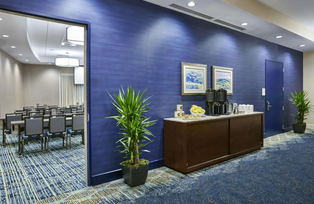 DoubleTree by Hilton Charlotte Gateway Village - Général
