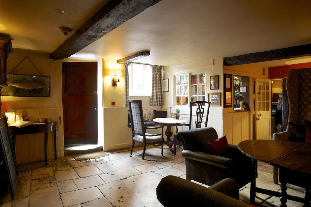 The Lamb Inn