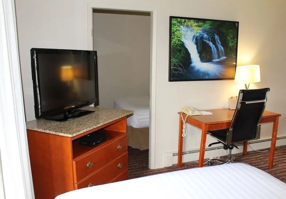 Ramada by Wyndham Campbell River - Chambres