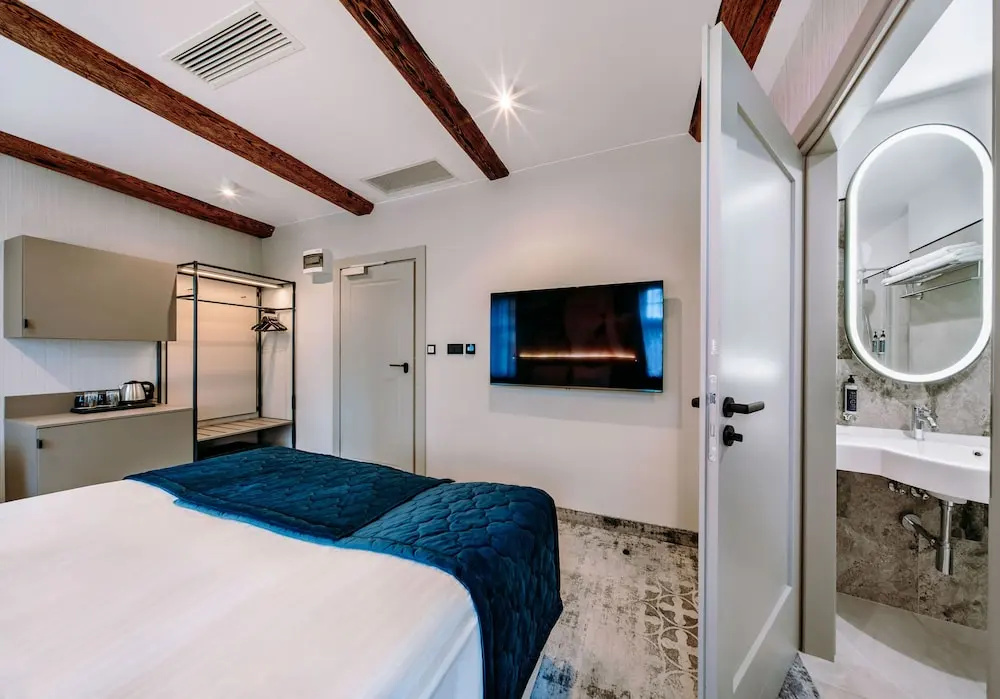 Classic room