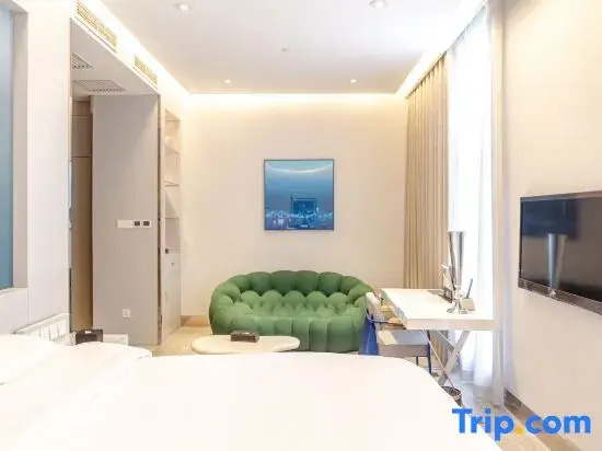 Номер Deluxe в Beijing Saga Hotel