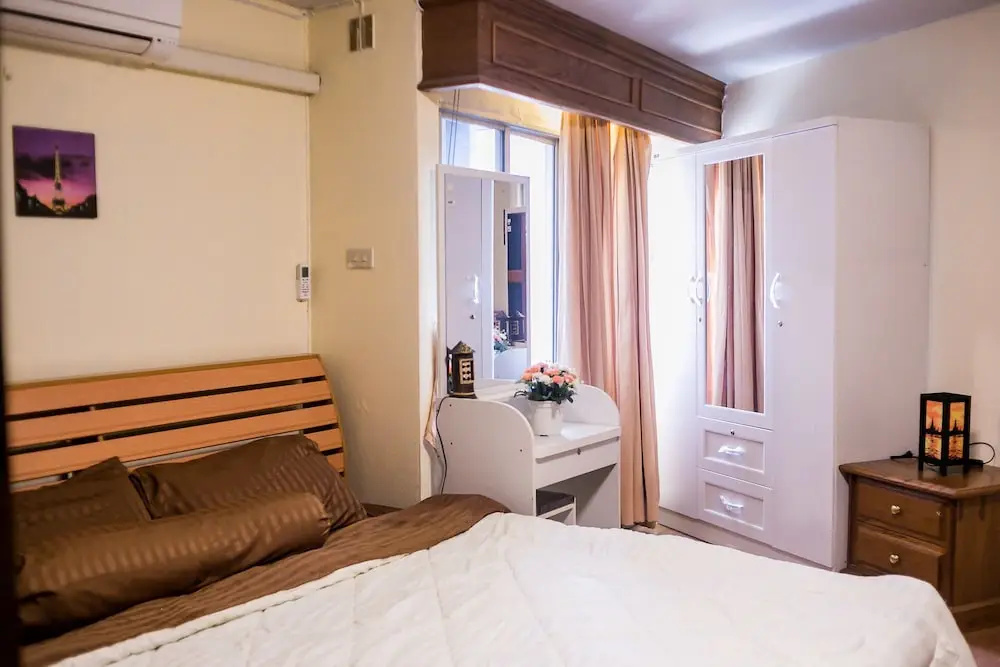 Grand room
