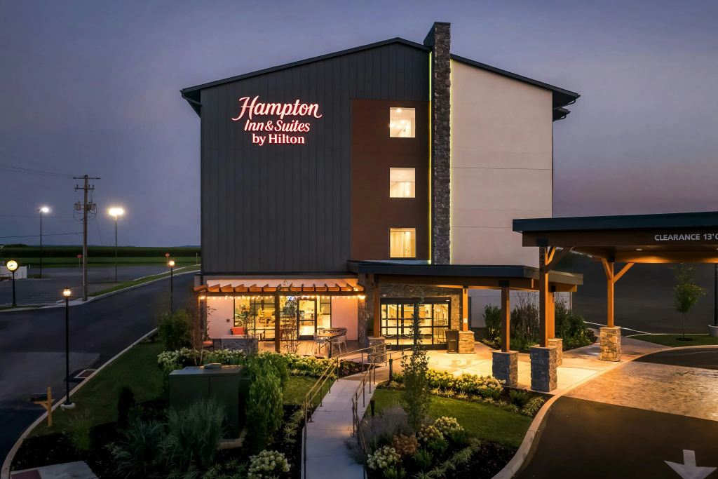 Hampton Inn & Suites Intercourse