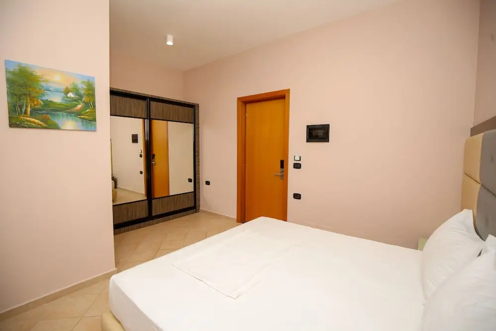 Economy Double room (full double bed)